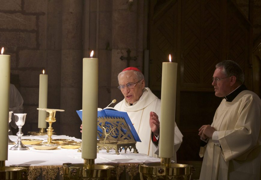 El Cardenal Arzobispo emérito de Madrid, Antonio Mª Rouco clausura la Novena de Covadonga