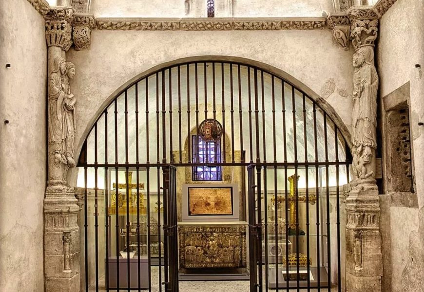 Ciclo de Conferencias del RIDEA ante el 950 aniversario de la apertura del Arca Santa