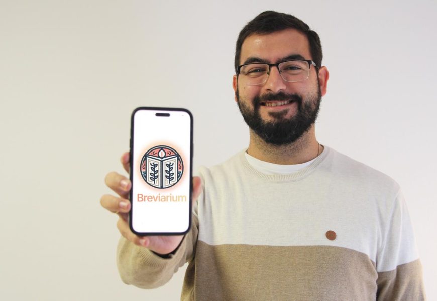 Un ingeniero ovetense desarrolla una aplicación gratuita para ayudar a rezar