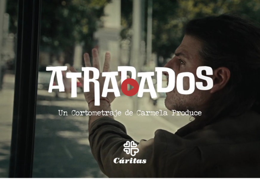 Atrapados, el cortometraje de Iñaki Mercero y Cáritas que evidencia la realidad asfixiante que nadie quiere ver: la exclusión social en España